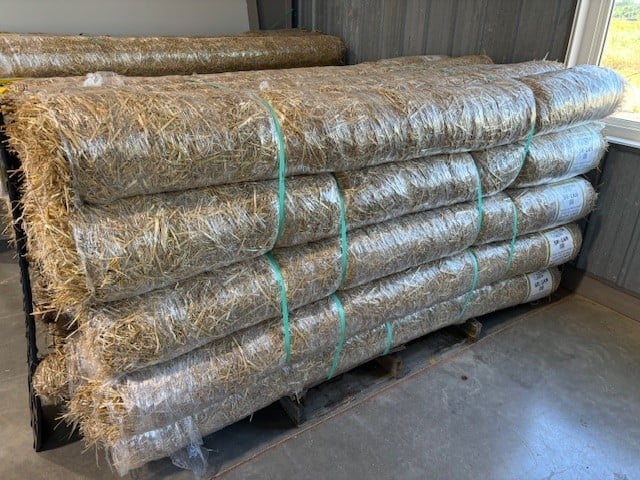Straw Single Net Blanket